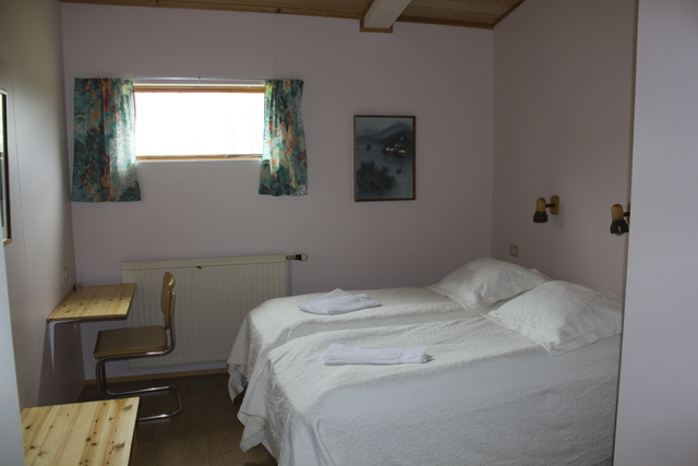 2011-07-02_18-09-49 island.jpg - Umser Zimmerchen im Guesthouse Narfastadir